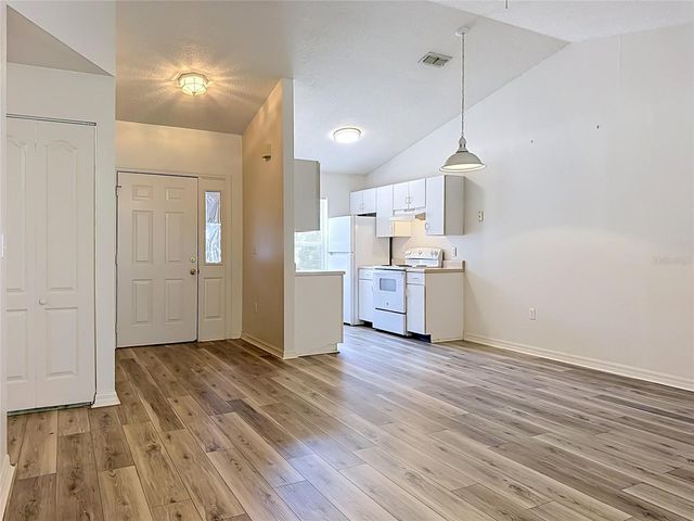 3228 COURTNEY DRIVE, Lake Wales, FL 33898