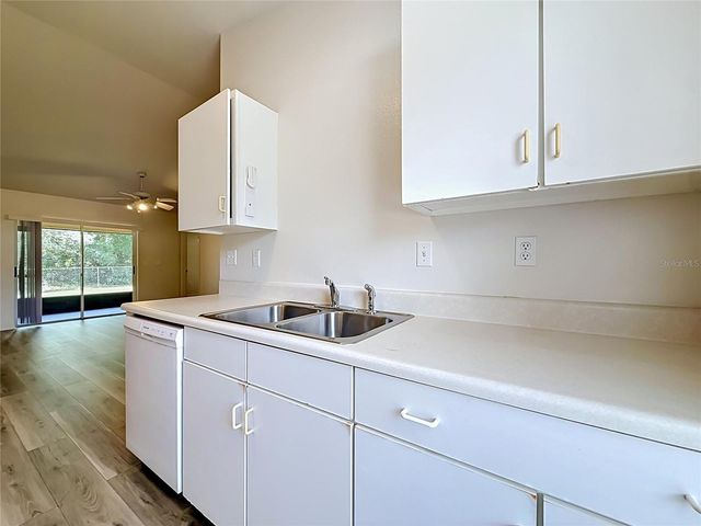 3228 COURTNEY DRIVE, Lake Wales, FL 33898