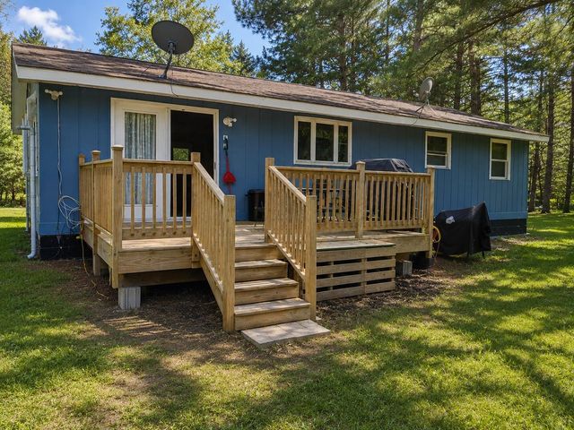 9170 W Gladwin Road, Harrison, MI 48625