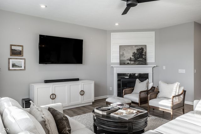 3809 Morgan Lane, Zionsville, IN 46077