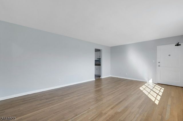 4 Troy Dr 4A, Springfield Twp., NJ 07081