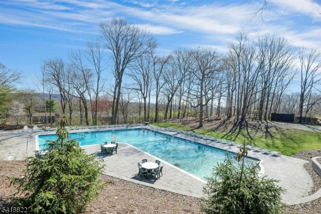 4 Troy Dr 4A, Springfield Twp., NJ 07081