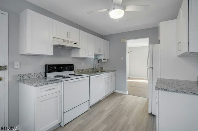 4 Troy Dr 4A, Springfield Twp., NJ 07081