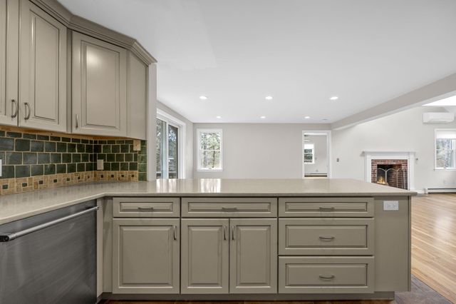 35 Sandpiper Hill and 5 Whimbrel Way, Wellfleet, MA 02667