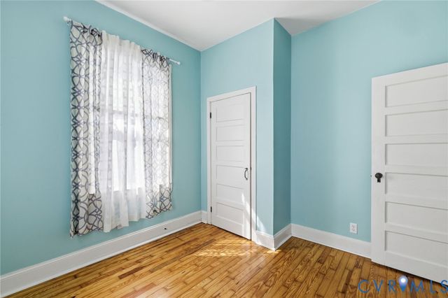 102 S 5th Ave, Hopewell, VA 23860