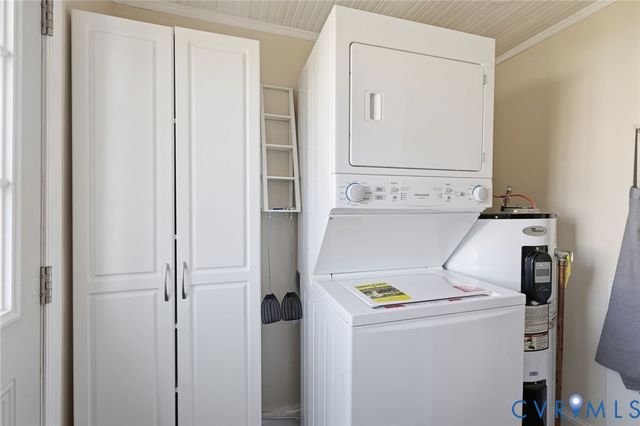 102 S 5th Ave, Hopewell, VA 23860