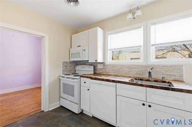 102 S 5th Ave, Hopewell, VA 23860