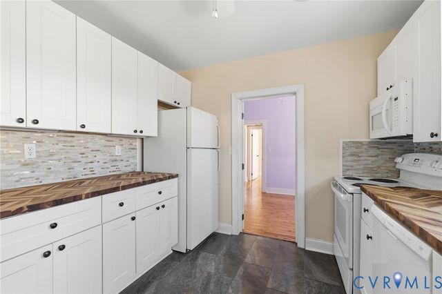 102 S 5th Ave, Hopewell, VA 23860