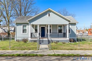102 S 5th Ave, Hopewell, VA 23860
