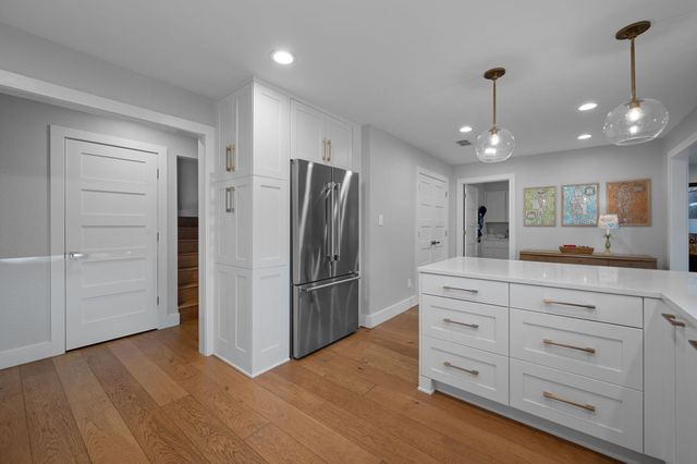 8600 Appalachian DR, Austin, TX 78759