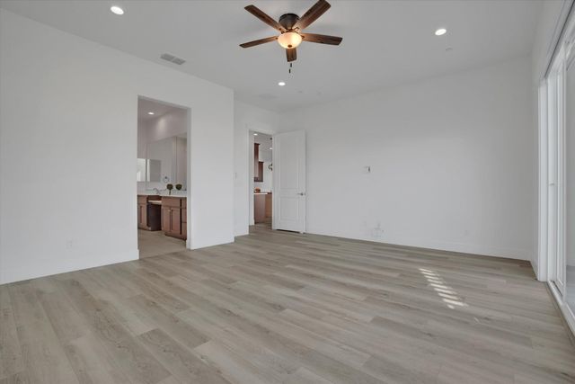 1446 sagewood, Manteca, CA 95336