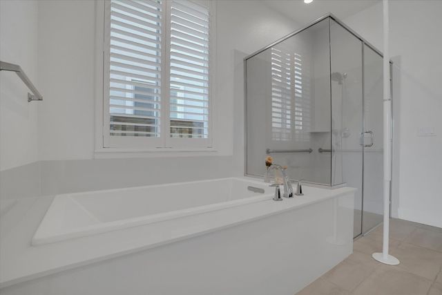 1446 sagewood, Manteca, CA 95336