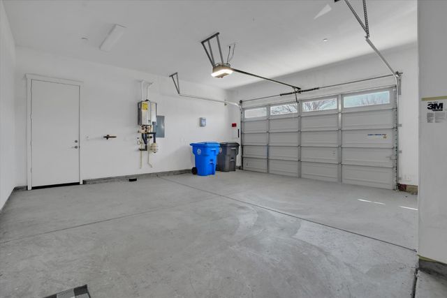 1446 sagewood, Manteca, CA 95336