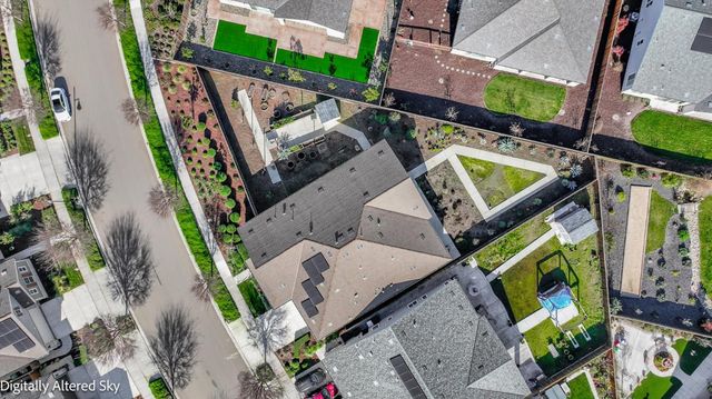 1446 sagewood, Manteca, CA 95336