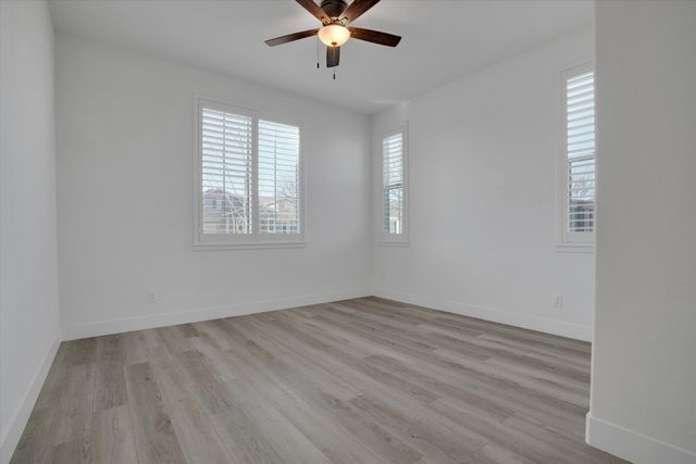 1446 sagewood, Manteca, CA 95336