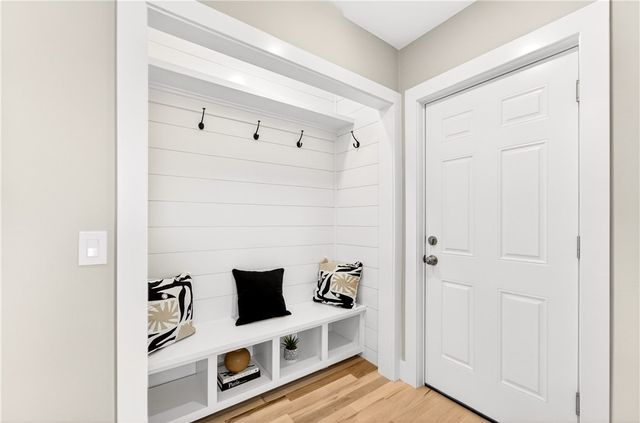 1455 Park Avenue 4, Cranston, RI 02920