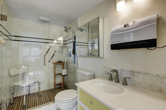 611 W Broad, Nevada City, CA 95959