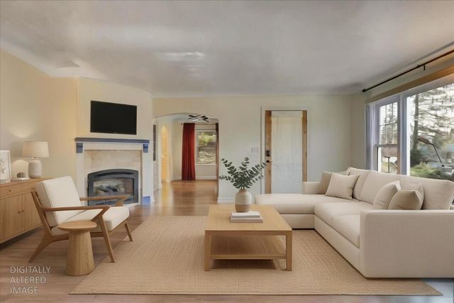 611 W Broad, Nevada City, CA 95959