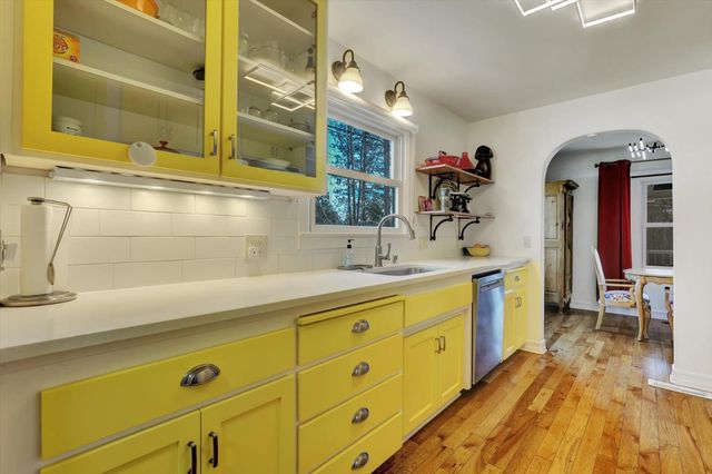 611 W Broad, Nevada City, CA 95959