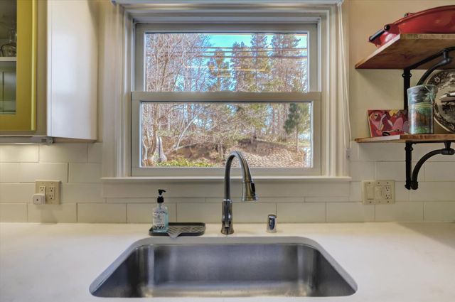 611 W Broad, Nevada City, CA 95959