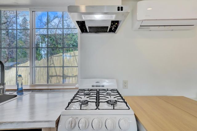 611 W Broad, Nevada City, CA 95959