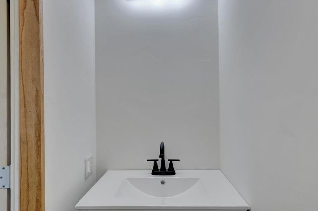 611 W Broad, Nevada City, CA 95959