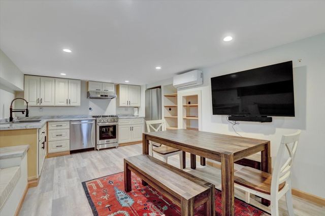 611 W Broad, Nevada City, CA 95959