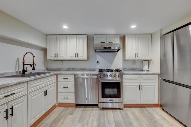 611 W Broad, Nevada City, CA 95959