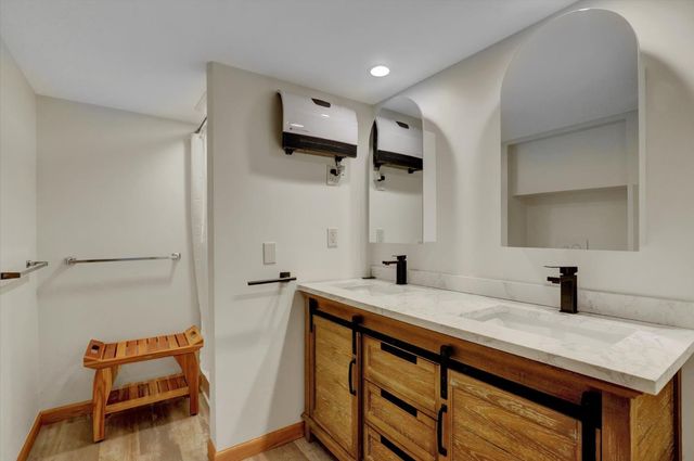 611 W Broad, Nevada City, CA 95959