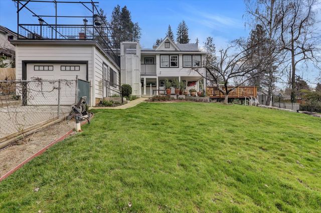 611 W Broad, Nevada City, CA 95959