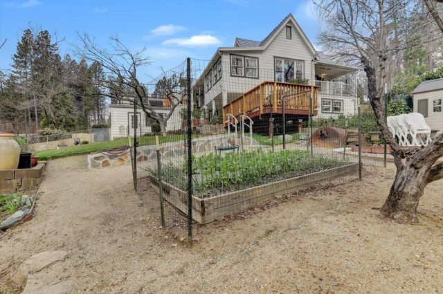 611 W Broad, Nevada City, CA 95959