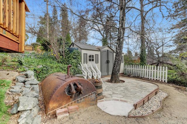 611 W Broad, Nevada City, CA 95959