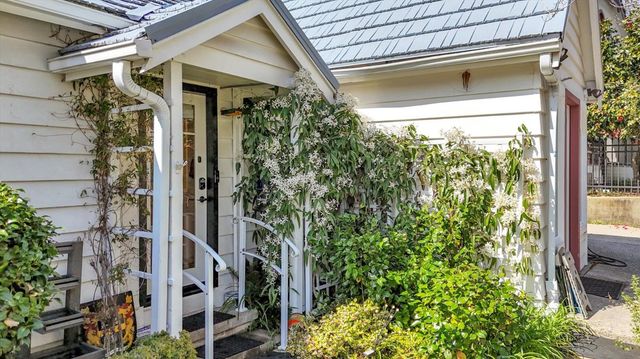 611 W Broad, Nevada City, CA 95959