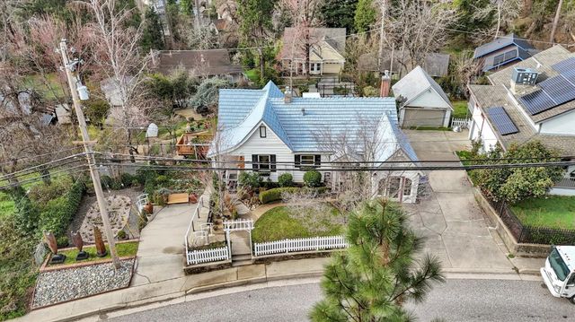 611 W Broad, Nevada City, CA 95959