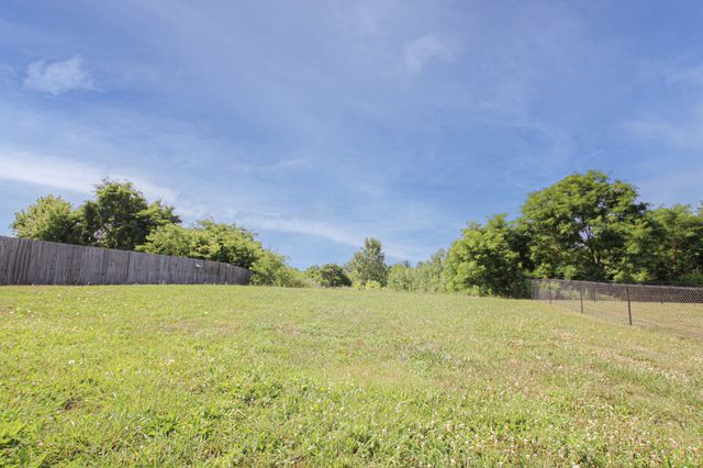 1888 Jackie Lorraine Drive, Clarksville, TN 37042