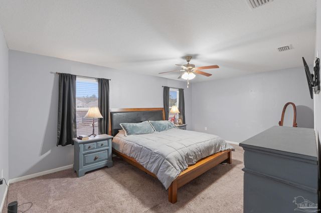 5898 Little Leaf Ct, Milton, FL 32570