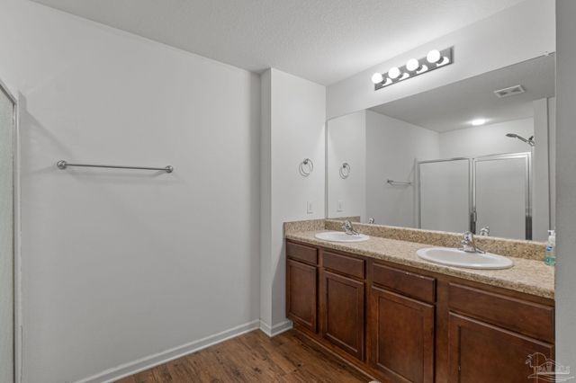 5898 Little Leaf Ct, Milton, FL 32570