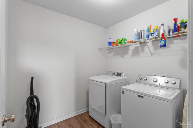 5898 Little Leaf Ct, Milton, FL 32570