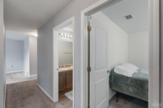 5898 Little Leaf Ct, Milton, FL 32570