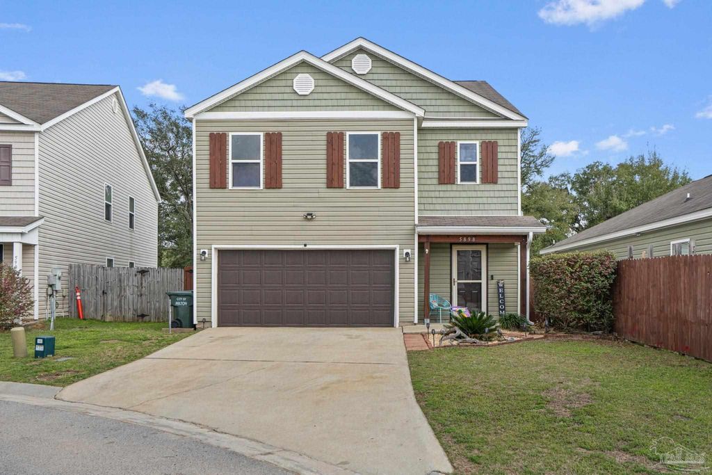 5898 Little Leaf Ct, Milton, FL 32570