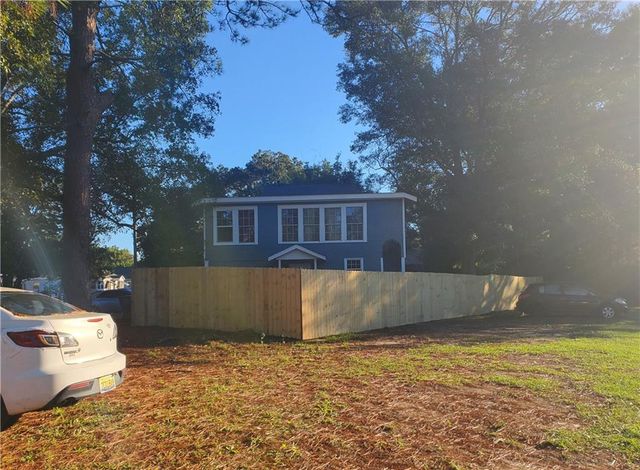 552 Glenwood Street, Mobile, AL 36606