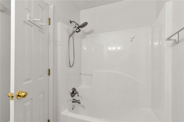 151 Aztec SE Way, Acworth, GA 30102