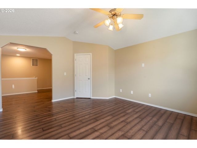 8014 Ne 38TH Ave, Vancouver, WA 98665