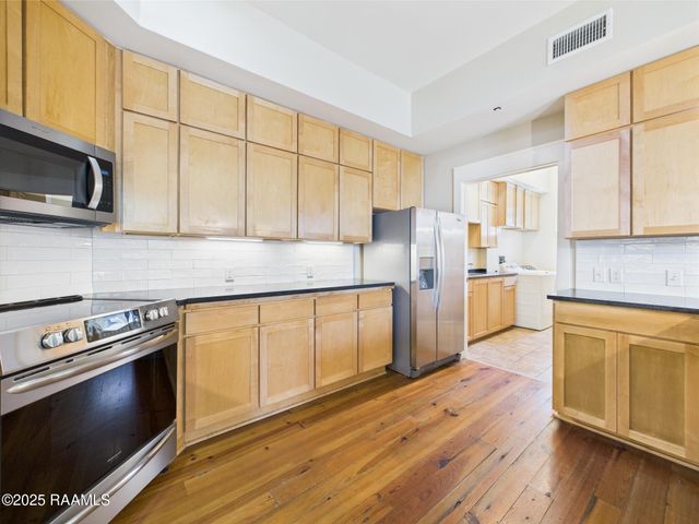 1127 Camellia Boulevard H1, Lafayette, LA 70508