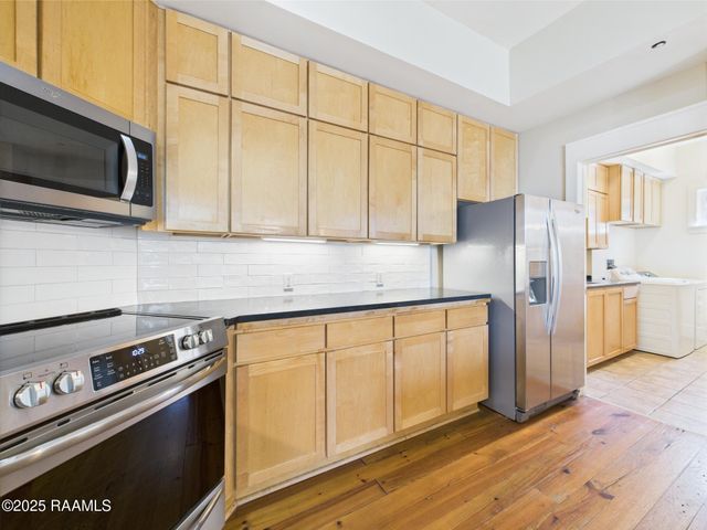 1127 Camellia Boulevard H1, Lafayette, LA 70508