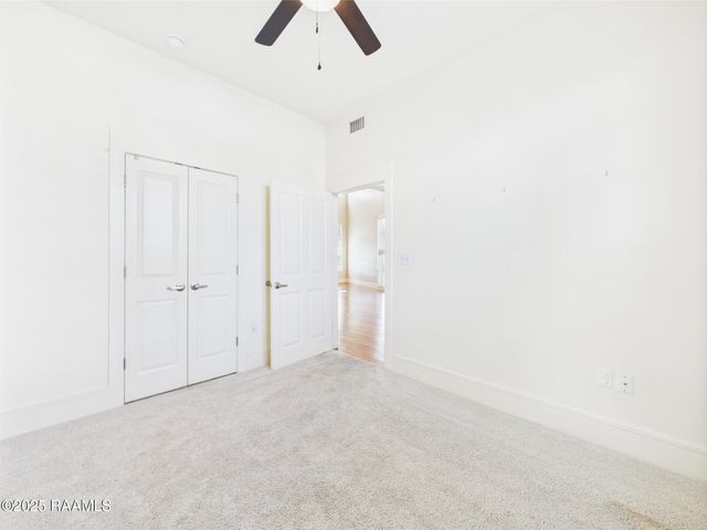 1127 Camellia Boulevard H1, Lafayette, LA 70508