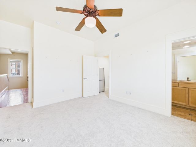 1127 Camellia Boulevard H1, Lafayette, LA 70508