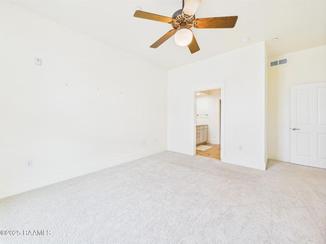 1127 Camellia Boulevard H1, Lafayette, LA 70508