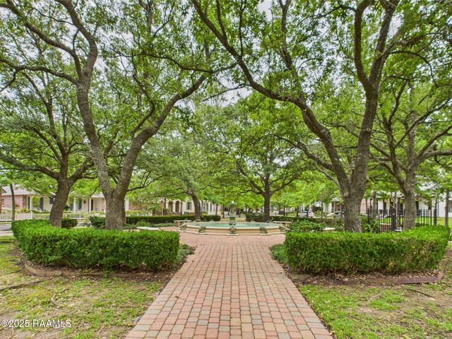 1127 Camellia Boulevard H1, Lafayette, LA 70508