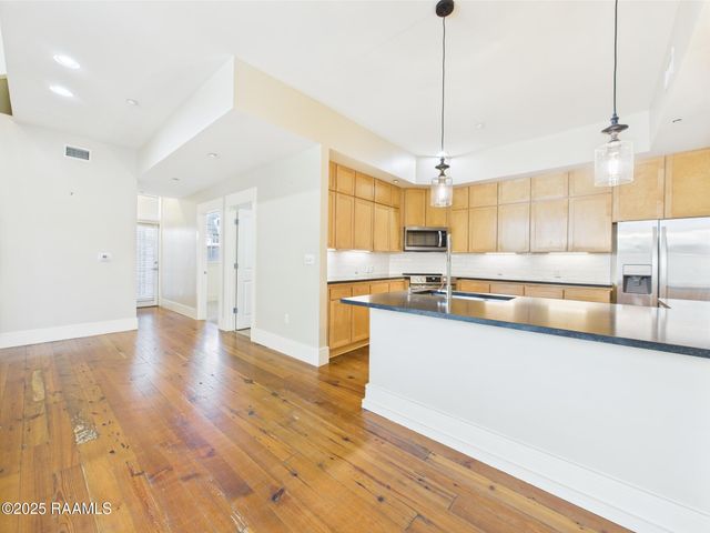 1127 Camellia Boulevard H1, Lafayette, LA 70508